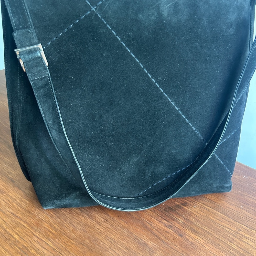 Vintage Salvatore Ferragamo Black Suede & Leather Shoulder Bag – Made in Italy - Picture 11 of 12